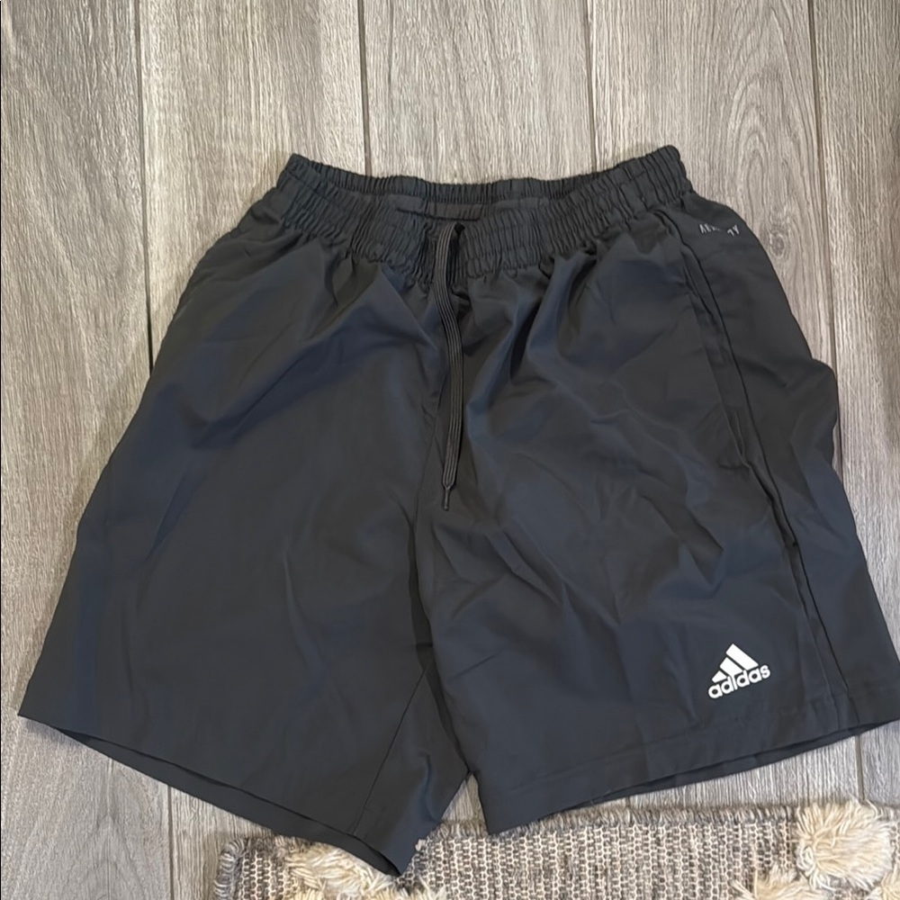 Adidas Aeroready charcoal Sports Shorts